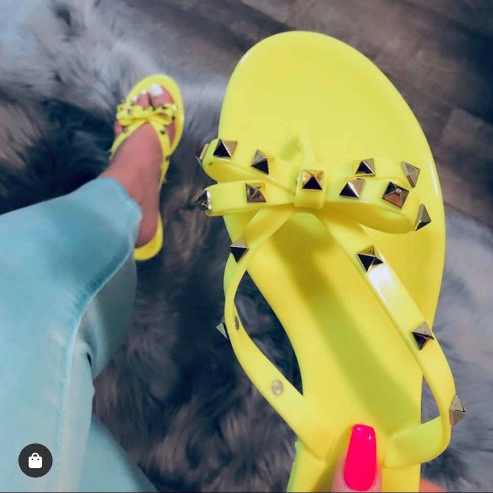 “VALI” Sandals